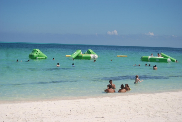 Disfrutando del agua celeste